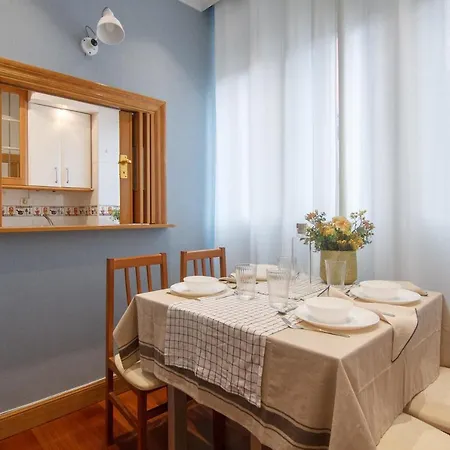 Fernandez Campo, Vivienda Turistica Centrica Reformada Con Wifi Apartment Bilbao Exterior photo